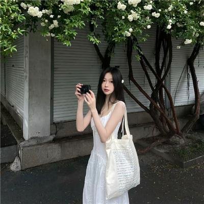 杏花三月天